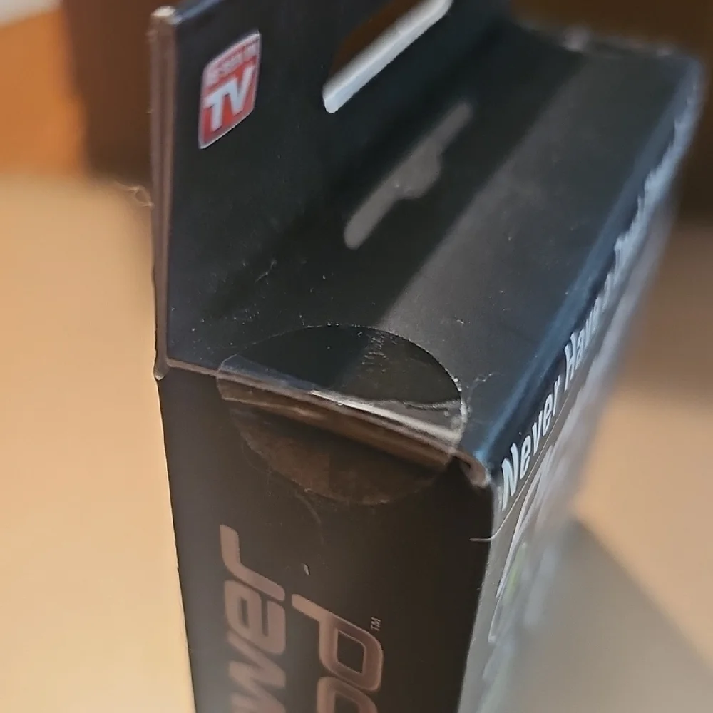 Power Pod NWT Black Emergency Phone Charger